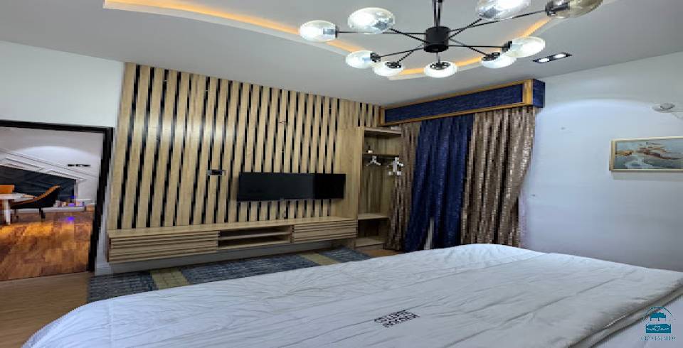 Golden Cottage apartments 
